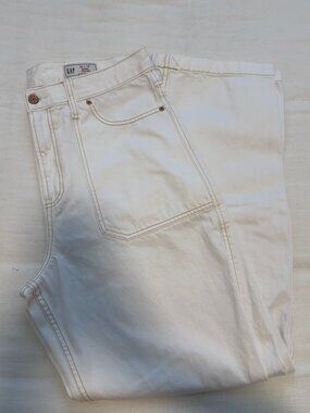 GAP High Rise Barrel Jeans / White / 32/14 Tall